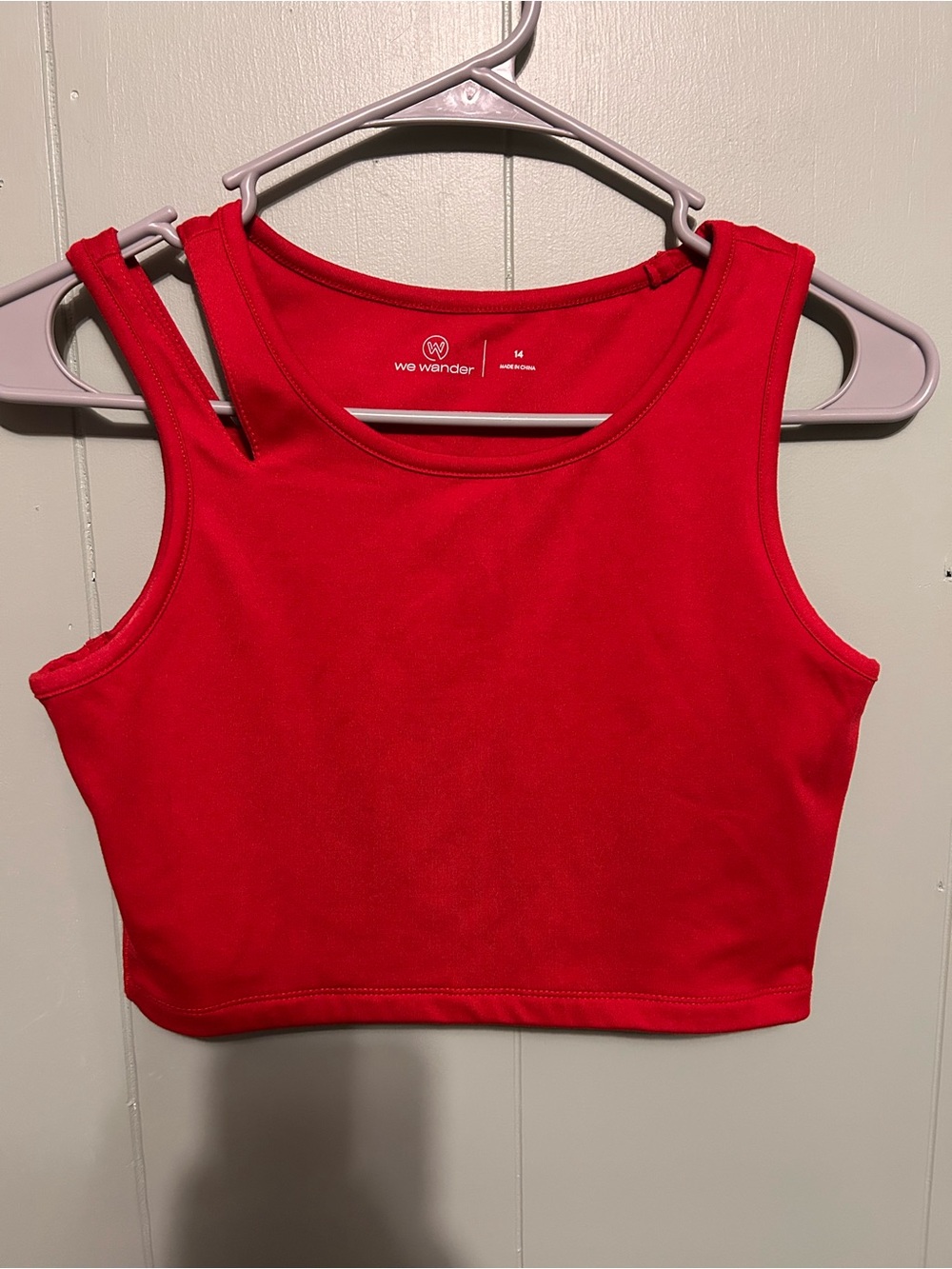 We Wander Women's Red Cropped Tank Top